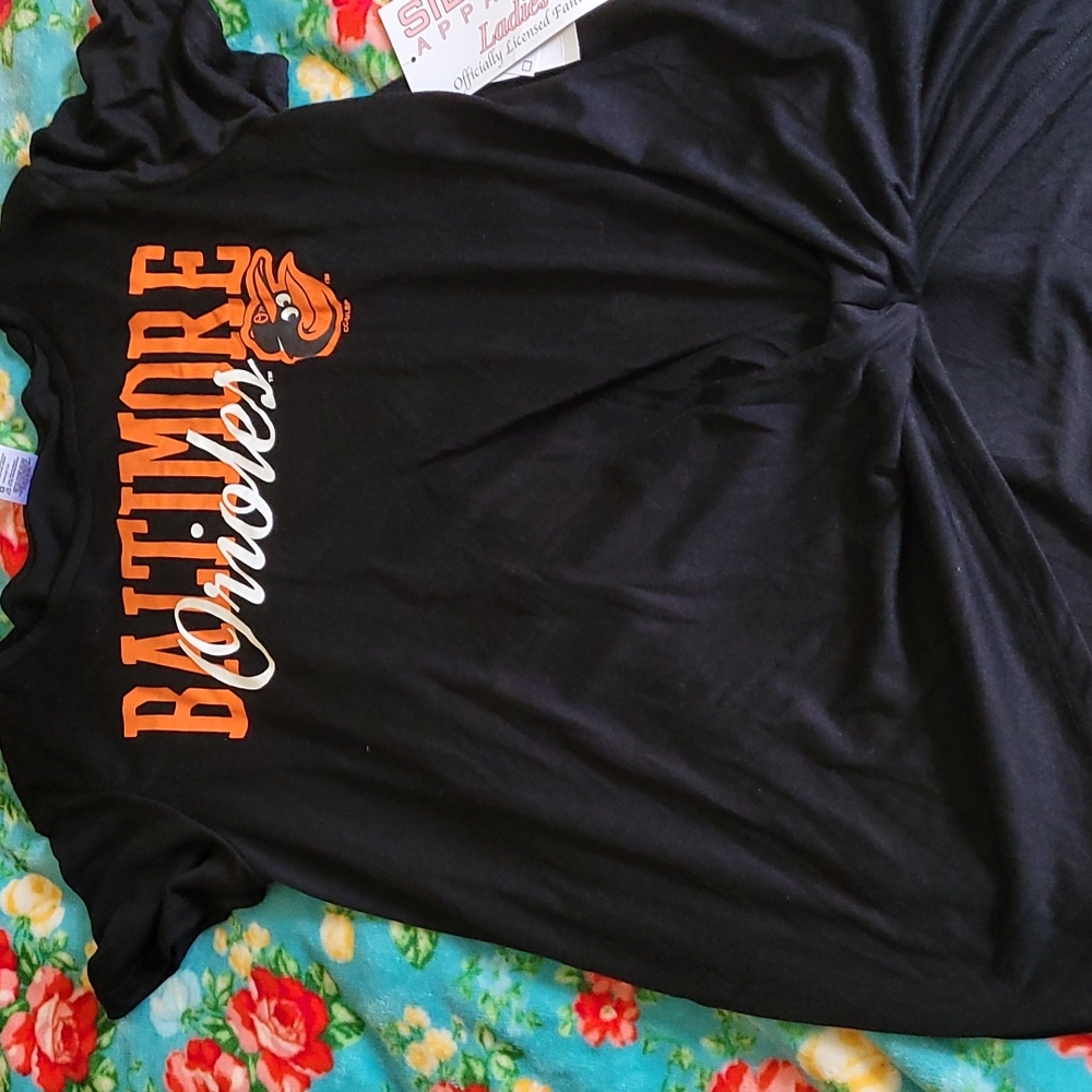 Nwt ladies orioles tee m
